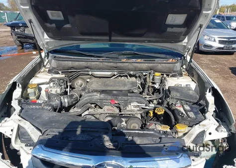 2012 Subaru Outback 2.5I Premium z USA, uszkodzony, nr VIN 4S4BRCGC8C3244400